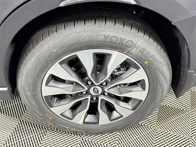 2025 Subaru OUTBACK Touring