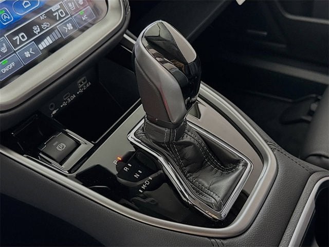 2025 Subaru OUTBACK Touring