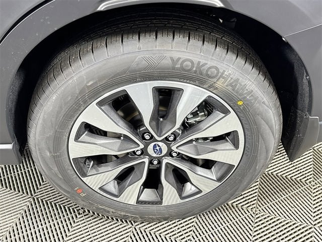 2025 Subaru OUTBACK Touring