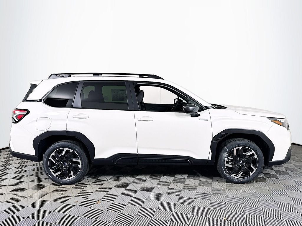 2026 Subaru FORESTER Premium Hybrid