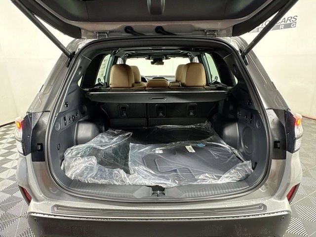 2026 Subaru Forester Touring - Photo 28