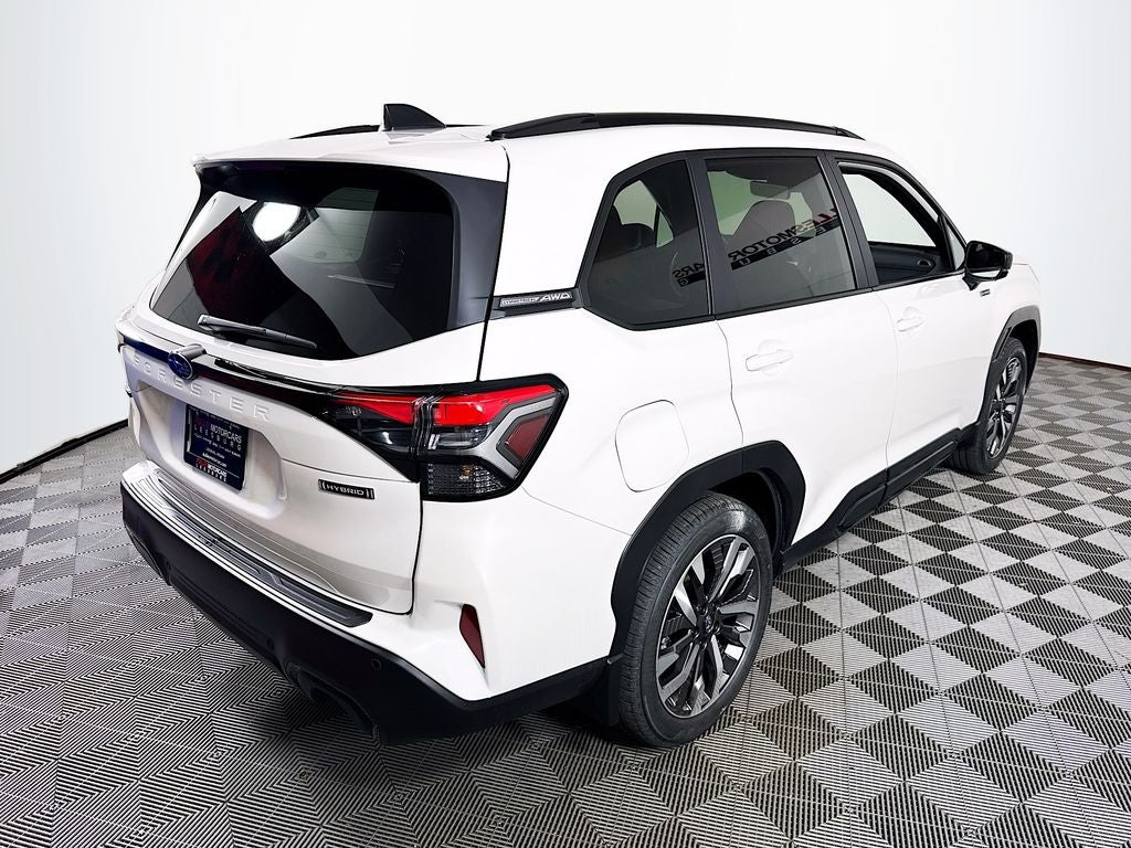 2026 Subaru FORESTER Touring Hybrid