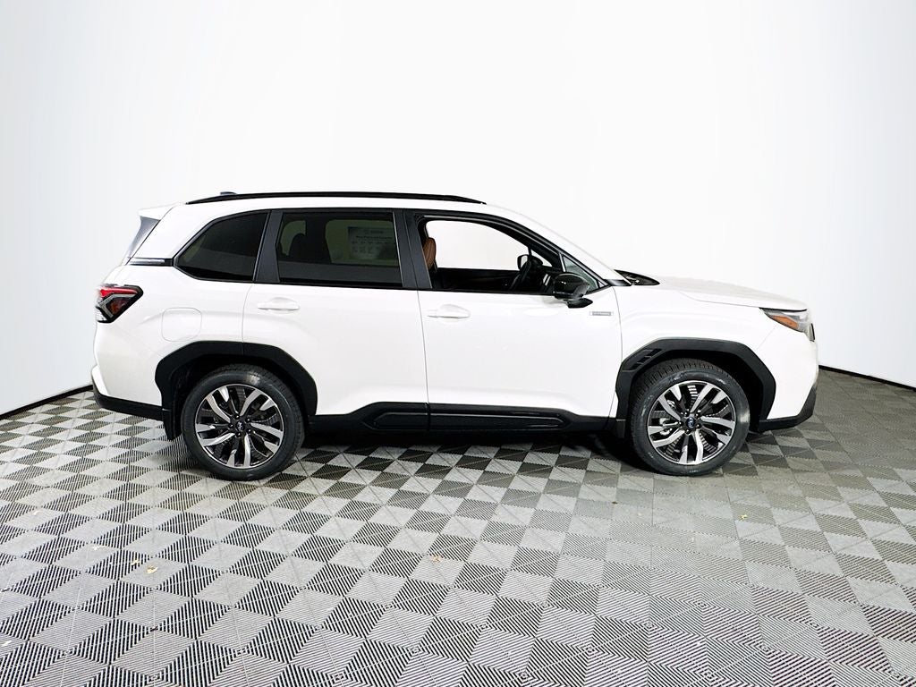 2026 Subaru FORESTER Touring Hybrid
