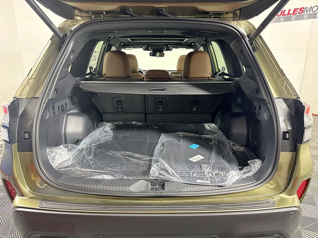 2026 Subaru FORESTER Touring Hybrid