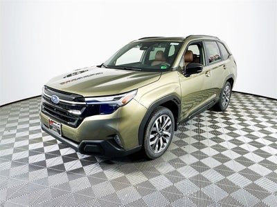 2025 Subaru FORESTER Touring