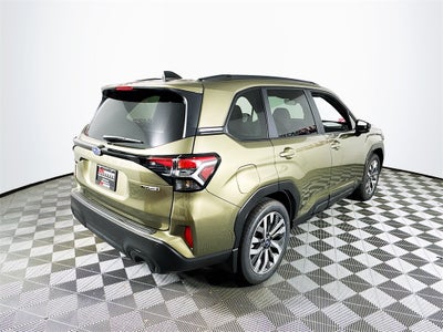 2025 Subaru FORESTER Touring