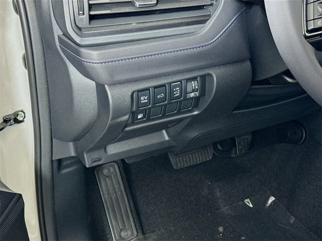 2025 Subaru FORESTER Premium Hybrid