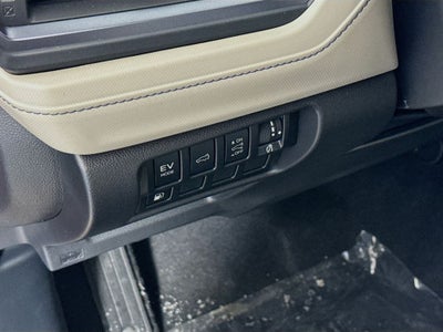 2025 Subaru FORESTER Limited Hybrid