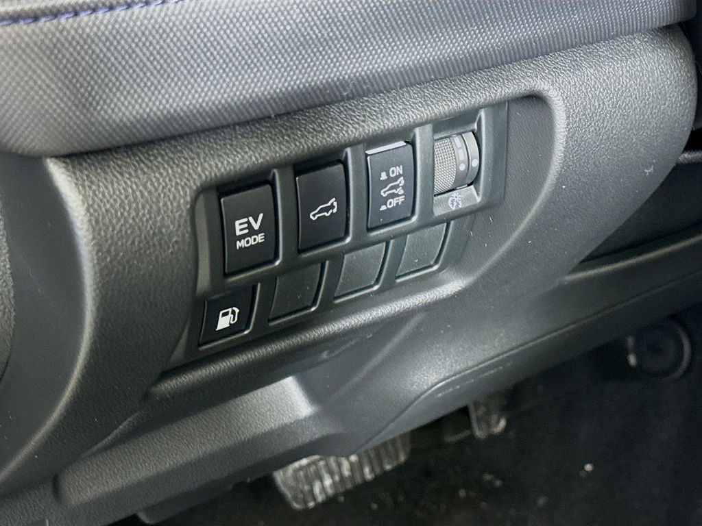 2025 Subaru FORESTER Limited Hybrid