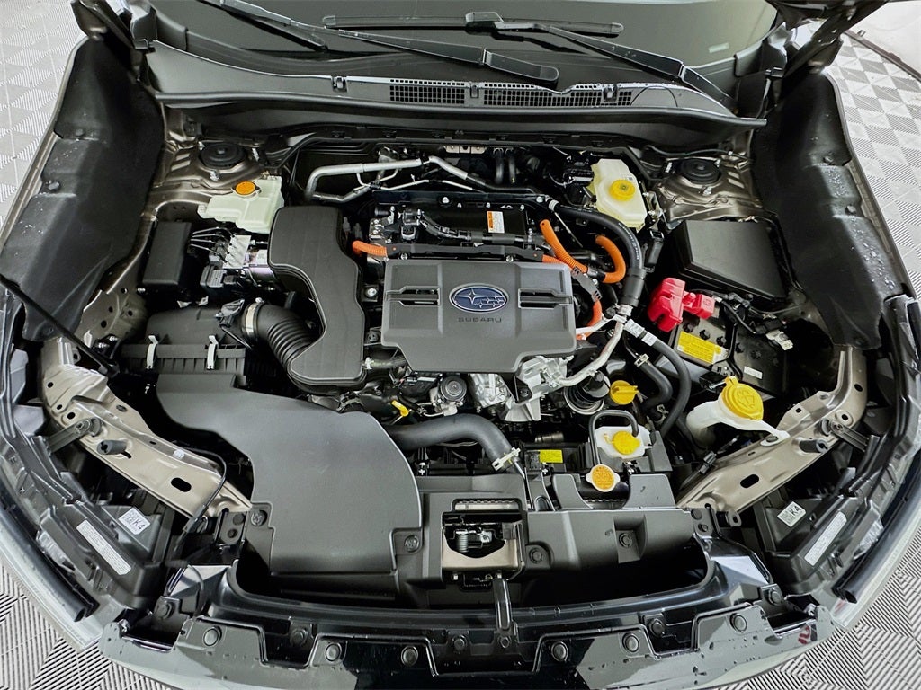 2025 Subaru FORESTER Touring Hybrid