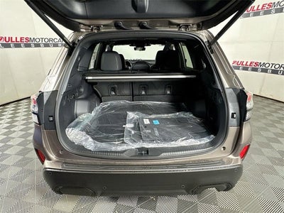 2025 Subaru FORESTER Touring Hybrid