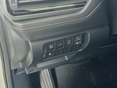 2025 Subaru FORESTER Touring Hybrid