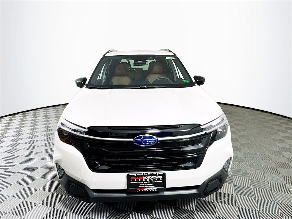 2025 Subaru FORESTER Touring Hybrid