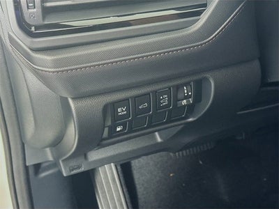 2025 Subaru FORESTER Touring Hybrid