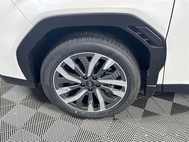 2025 Subaru FORESTER Touring Hybrid